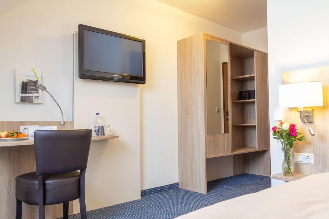 Hotel Kelkheimer Hof Eksteriør bilde